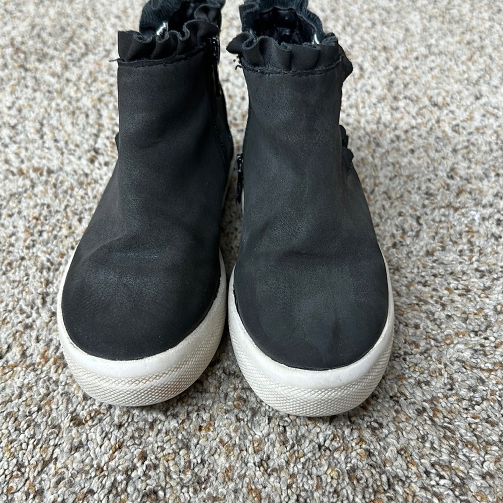 Size 9 kids boots